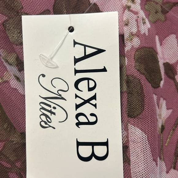 Alex B Lace Floral Maxi Dress - Picture 4 of 9